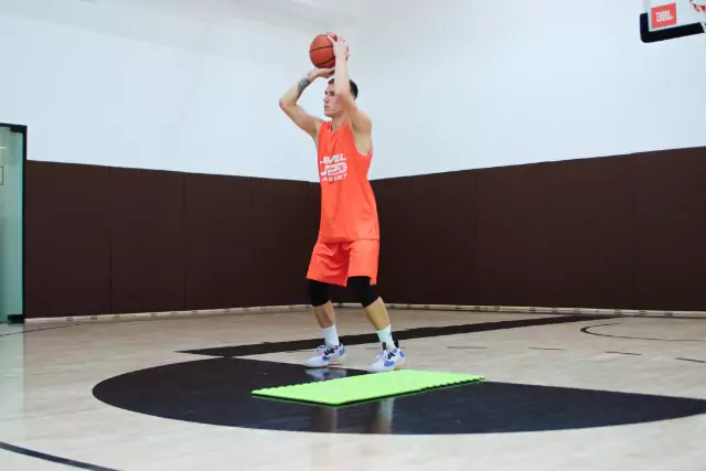 Square jumps